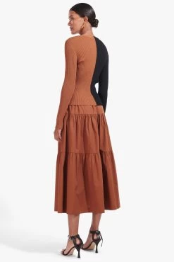 SEA SKIRT | TAN -Staud Outlet Store Cargo Sweater Tan Black Sea Skirt Tan 00946 web eca940dc f39e 40c0 9d2f 0973d555c996
