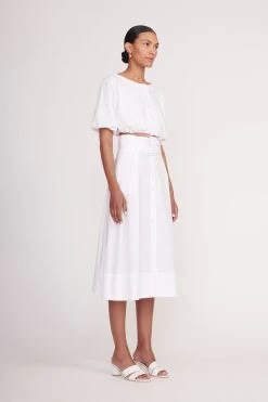ELLINGTON TOP | WHITE 8 ELLINGTON TOP | WHITE -Staud Outlet Store Ellington Top White Kingsley Skirt White 00038 web 481c5891 1eee 4cbf 978d 18f4c6a172aa