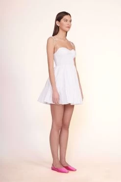 JANINE MULE | BLOSSOM SATIN -Staud Outlet Store Mini Landry Dress White 00660 web 1