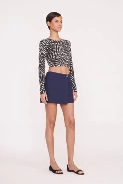 TOUR SKIRT | NAVY 9 TOUR SKIRT | NAVY -Staud Outlet Store Pre Fall 024 00726 web