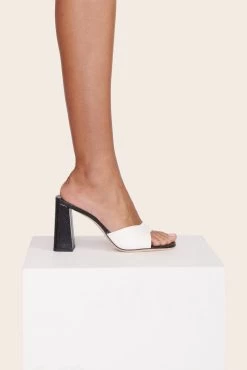 SLOANE HEEL | BLACK WHITE SNAKE EMBOSSED 13 SLOANE HEEL | BLACK WHITE SNAKE EMBOSSED -Staud Outlet Store SLOANE HEEL BLACK WHITE SNAKE EMBOSSED 1 web