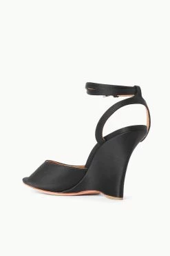 ANOUSH WEDGE | BLACK -Staud Outlet Store STAUD ANOUSH WEDGE BLACK FALL 23 ECOM 3