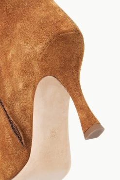 CAMI BOOT | TAN SUEDE -Staud Outlet Store STAUD CAMIOTK BOOT TAN FALL 23 ECOM 4 3e05f5f5 4872 43a1 a2cb 4f757d0412ae