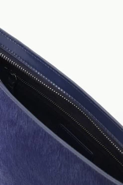 COLT SHOULDER BAG | NAVY HAIRCALF -Staud Outlet Store STAUD COLT SHOULDERBAG NAVY FALL 23 ECOM 3