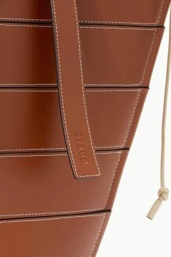 DIAMOND TOTE | TAN CREAM -Staud Outlet Store STAUD DIAMOND TOTE TANCREAM SPRING 23 ECOM 3