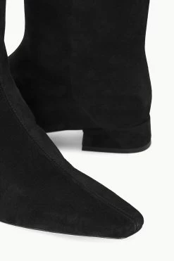 OLGA BOOT | BLACK SUEDE -Staud Outlet Store STAUD OLGA BOOT BLACK FALL 23 ECOM 5
