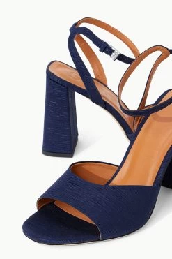SOLANGE HEEL | NAVY -Staud Outlet Store STAUD SOLANGE HEEL NAVY SPRING 23 ECOM 4