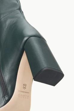 SYD BOOT | PINE -Staud Outlet Store STAUD SYD BOOT PINE FALL 23 ECOM 4