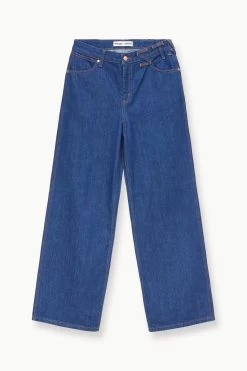 STAUD + WRANGLER THE LOOSE JEAN | DARK RINSE -Staud Outlet Store STAUD THELOOSE32 DENIM DARKRINSE WRANGLER 23 ECOM 1