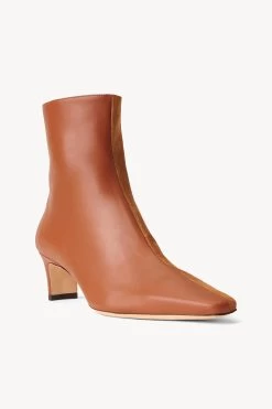 WALLY SPLIT ANKLE BOOT | TAN 11 WALLY SPLIT ANKLE BOOT | TAN -Staud Outlet Store STAUD WALLY SPLIT ANKLE BOOT TAN FALL 22 ECOM 2