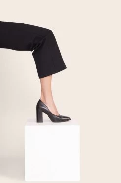 PAZ PUMP | BLACK -Staud Outlet Store Shoes2 00227 web