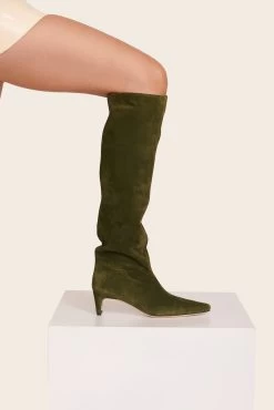 WALLY BOOT | OLIVE SUEDE 11 WALLY BOOT | OLIVE SUEDE -Staud Outlet Store Wally Boot Olive 002 web