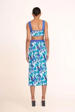 SLOANE HEEL | BLACK WHITE SNAKE EMBOSSED 16 SLOANE HEEL | BLACK WHITE SNAKE EMBOSSED -Staud Outlet Store Zola top pacific paradise 004021 web 1