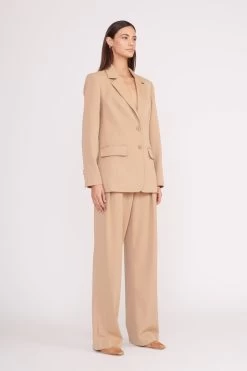 CITY BLAZER | CAMEL -Staud Outlet Store city blazer camel 11 8e832ab0 a119 4cc8 a4ff 0bd310e9e03a