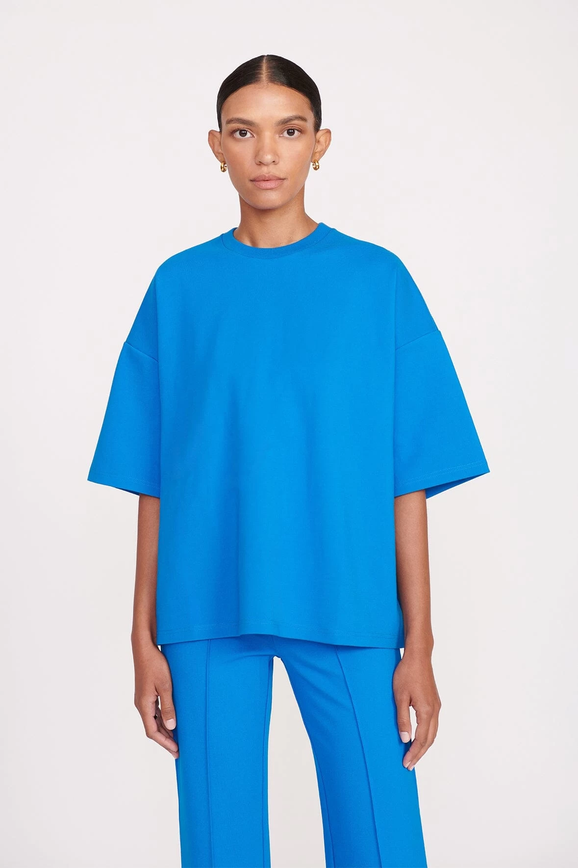 CAPSULE TOP | DIRECTOR BLUE 1 CAPSULE TOP | DIRECTOR BLUE