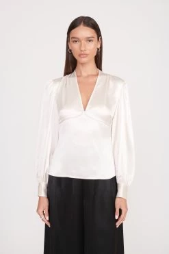 ROSENDA TOP | IVORY 11 ROSENDA TOP | IVORY -Staud Outlet Store rosenda top ivory 6 e081e2b1 9e7a 41e2 afda 500c9ebf5a27