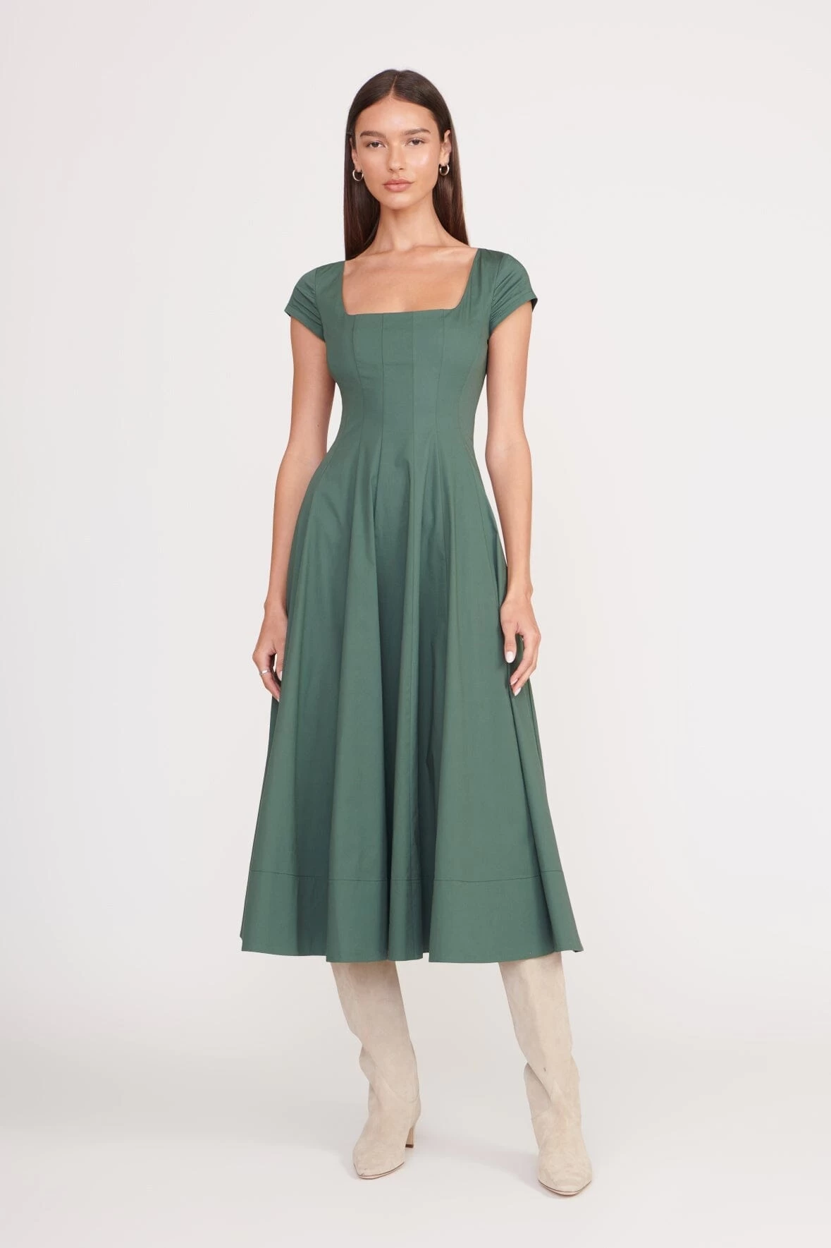 SHORT SLEEVE WELLS DRESS | PINE 1 SHORT SLEEVE WELLS DRESS | PINE